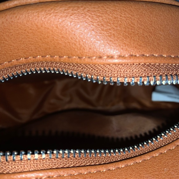 Round bag - Picture 3 of 4